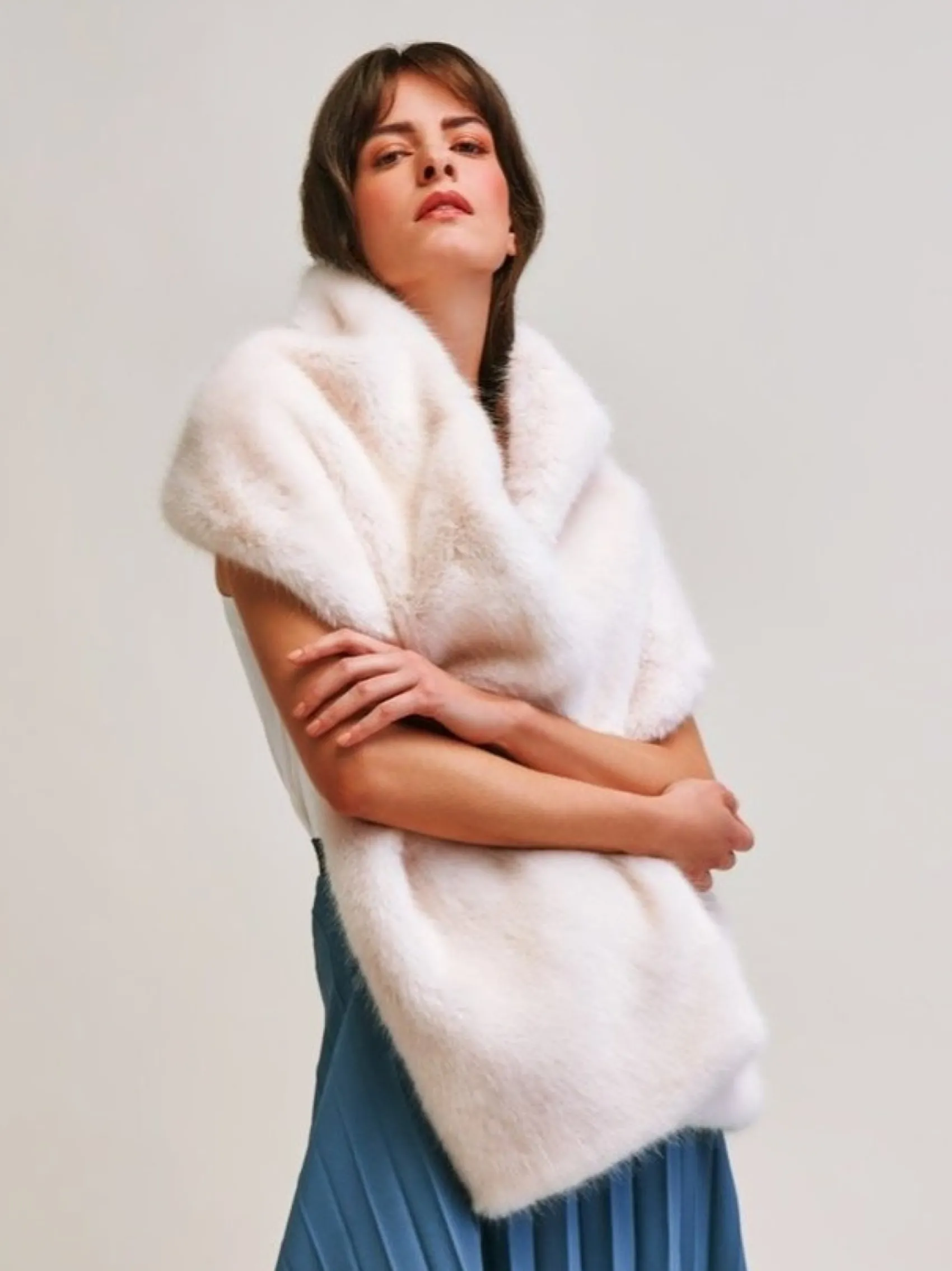 Helen Moore Faux Fur Jackets, Capes And Shawls | Wedding Capes & Wraps*Long Faux Fur Stole | Lace & Favour Ivory
