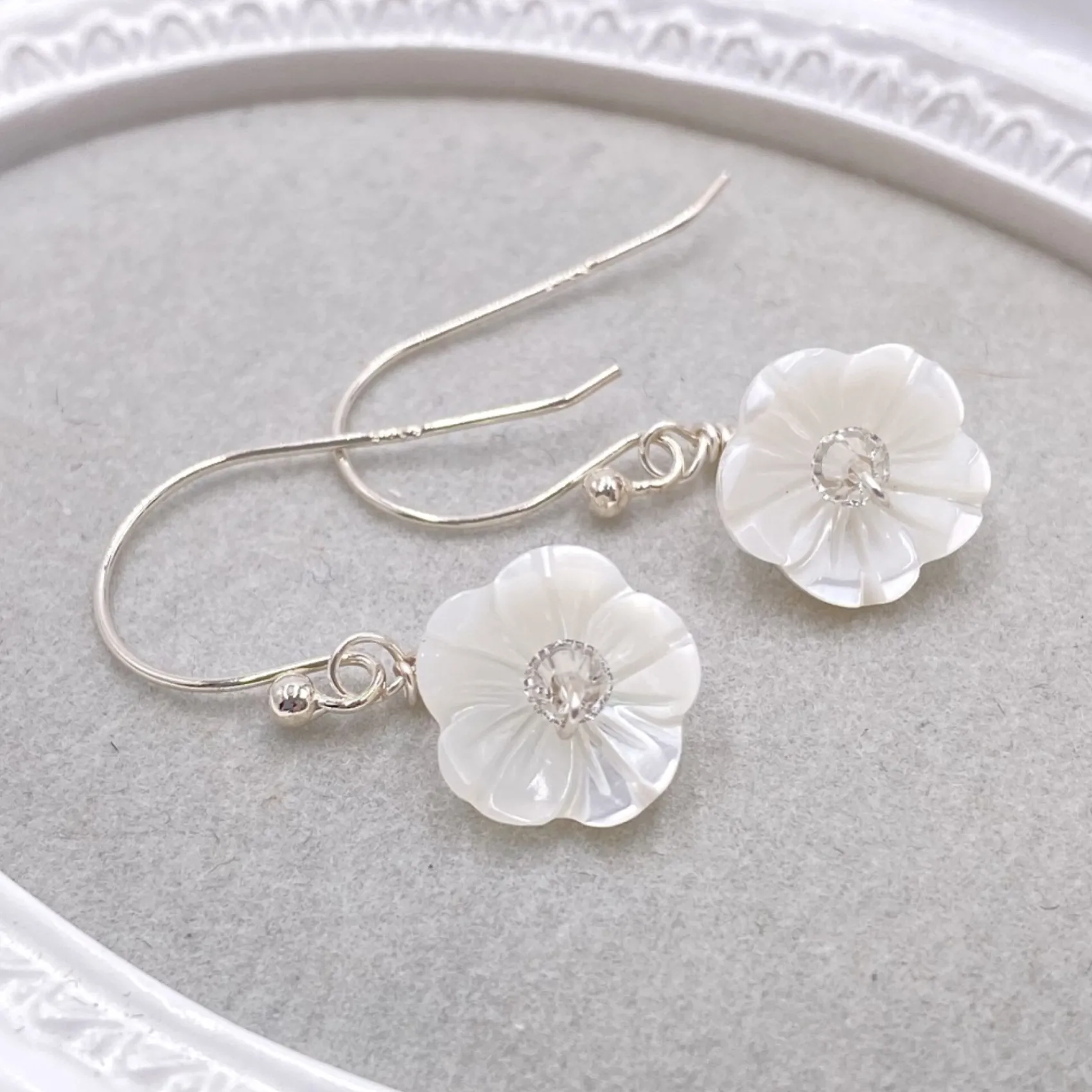 Hermione Harbutt Silver Wedding Jewellery | Bridesmaid Jewellery*Bianca Mother of Pearl Flower Droplet Earrings Ivory/ Silver