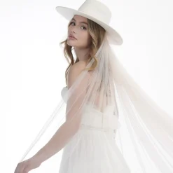 Poirier Bridal Hats*Holly Cowboy Style Bridal Hat Ivory