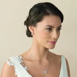 Ivory & Co Bridesmaid Gifts | Bride Gifts*Ivory and Co Aphrodite Crystal Leaves and Pearl Wedding Necklace