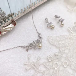 Ivory & Co Mother Of The Groom Gifts | Mother Of The Bride Gifts*Ivory and Co Aphrodite Silver Bridal Jewellery Set