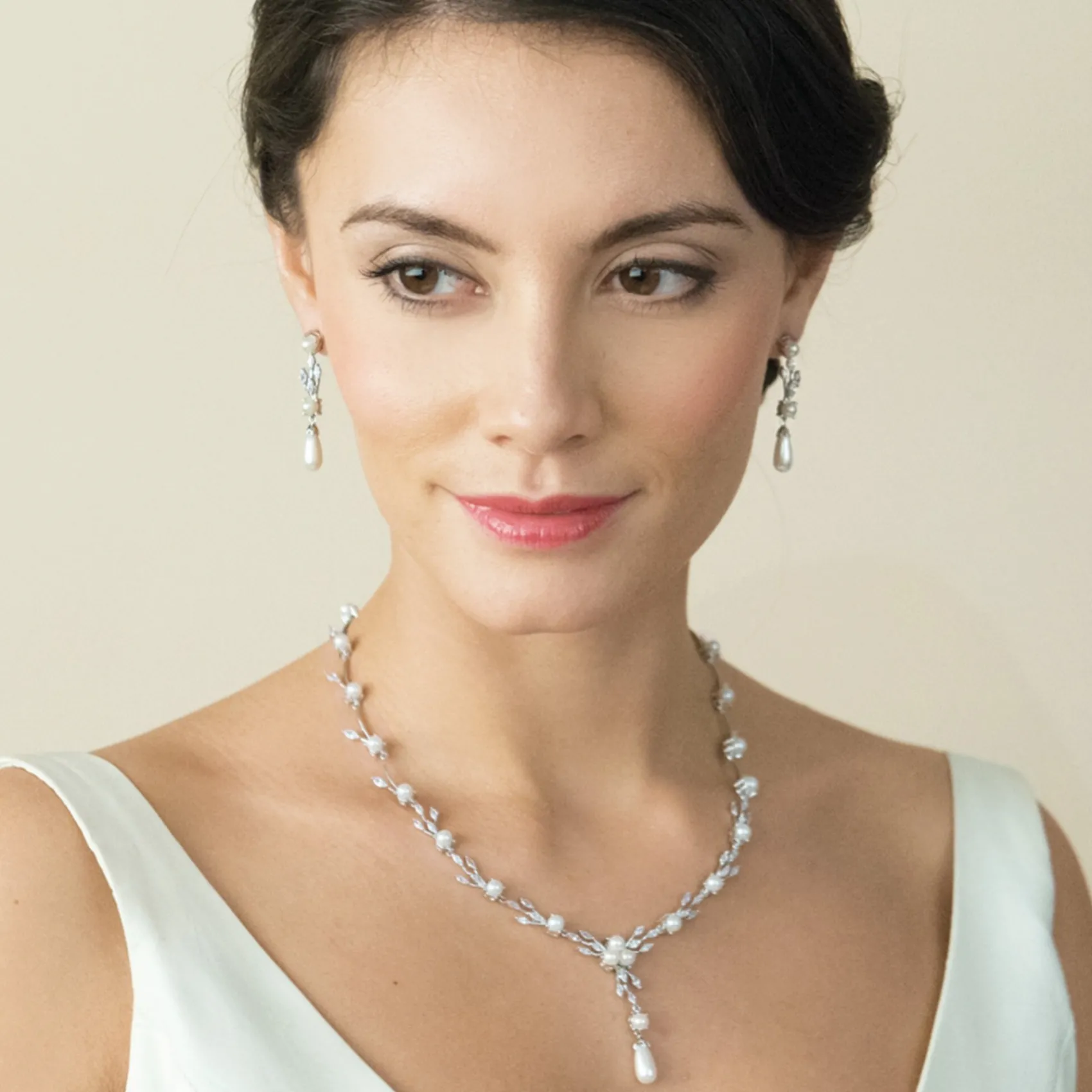 Ivory & Co Bride Gifts | Vintage Jewellery*Ivory and Co Belgravia Pearl and Crystal Wedding Necklace
