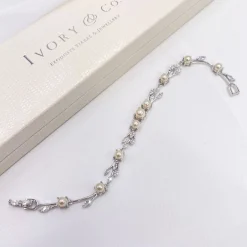 Ivory & Co Bride Gifts | Vintage Jewellery*Ivory and Co Belgravia Pearl and Crystal Wedding Bracelet