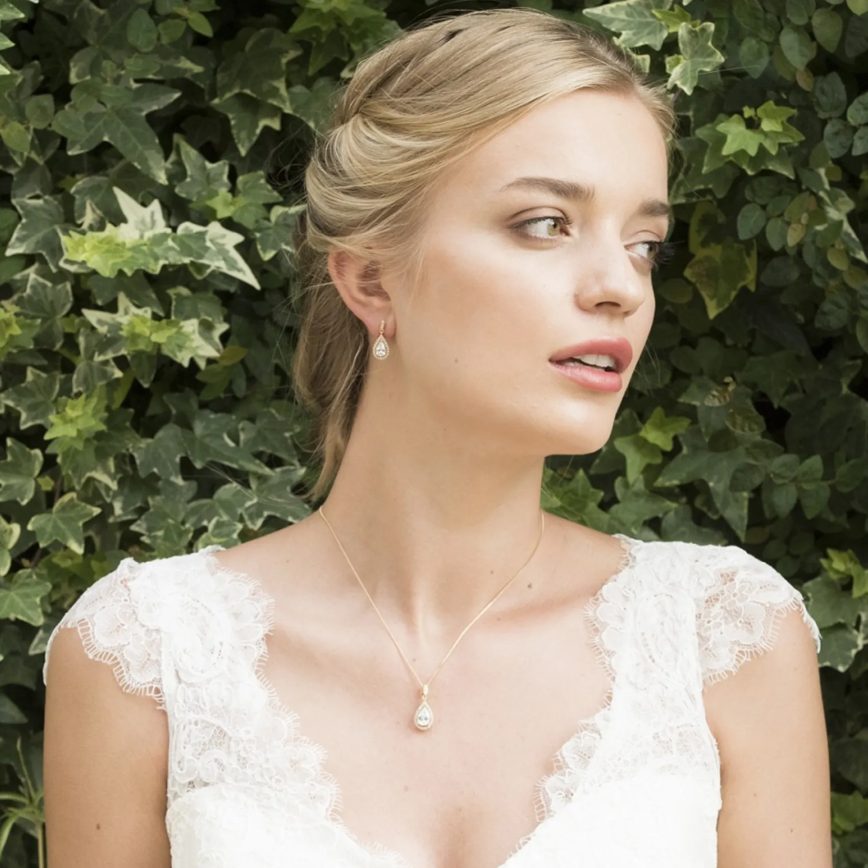 Ivory & Co Gold Prom Jewellery | Prom Earrings*Ivory and Co Belmont Crystal Drop Wedding Earrings (Gold)