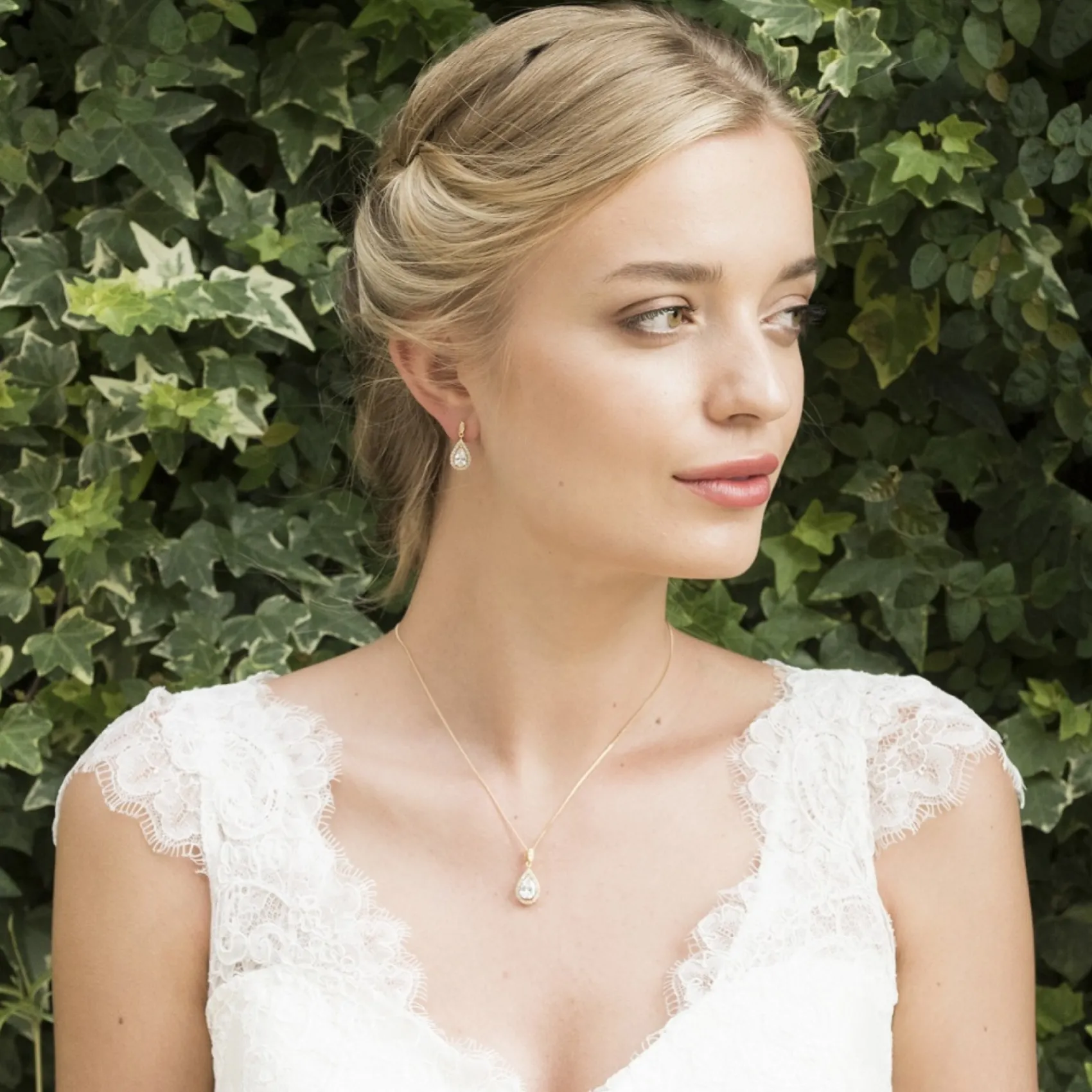 Ivory & Co Gold Prom Jewellery | Prom Necklaces*Ivory and Co Belmont Crystal Pendant Necklace (Gold)