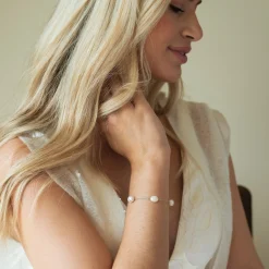 Ivory & Co Mother Of The Groom Gifts | Mother Of The Bride Gifts*Ivory and Co Bermuda Silver Baroque Pearl Dainty Chain Bracelet