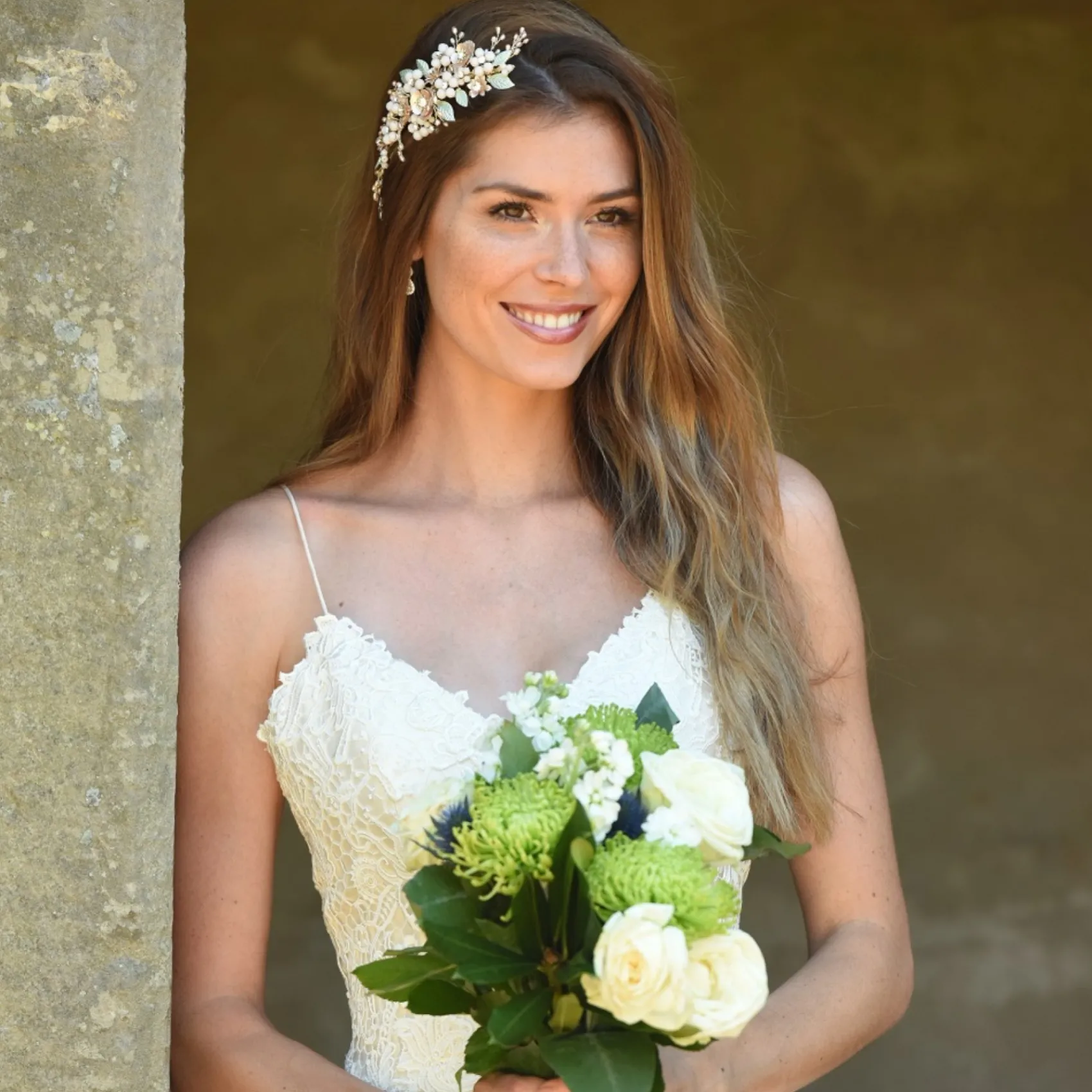 Ivory & Co Pearl Hair Accessories | Rose Gold Hair Accessories*Ivory and Co Botanica Champagne Gold and Blush Flowers Headpiece
