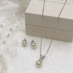 Ivory & Co Mother Of The Groom Gifts | Mother Of The Bride Gifts*Ivory and Co Classic Pearl Bridal Jewellery Set