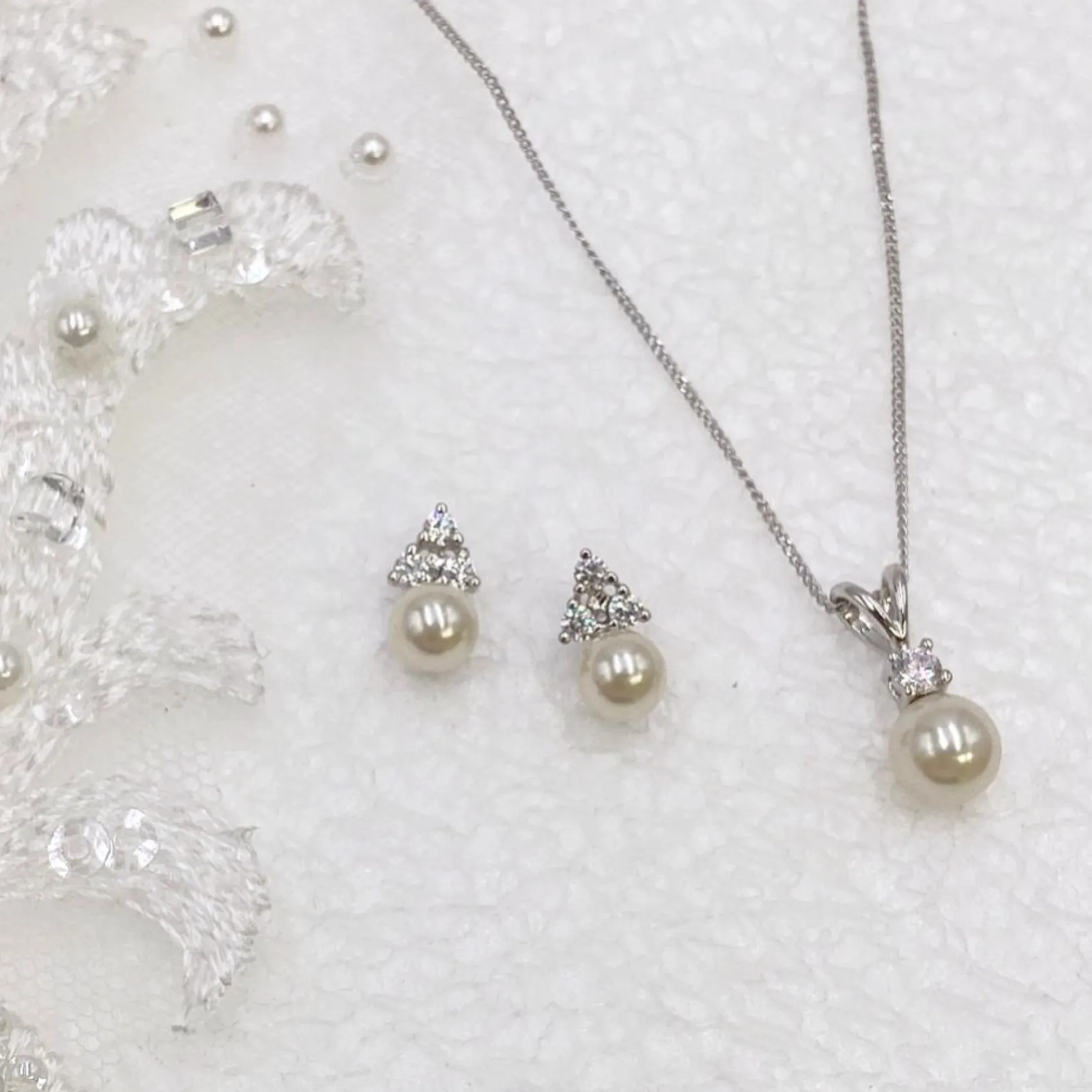 Ivory & Co Mother Of The Groom Gifts | Mother Of The Bride Gifts*Ivory and Co Classic Pearl Bridal Jewellery Set