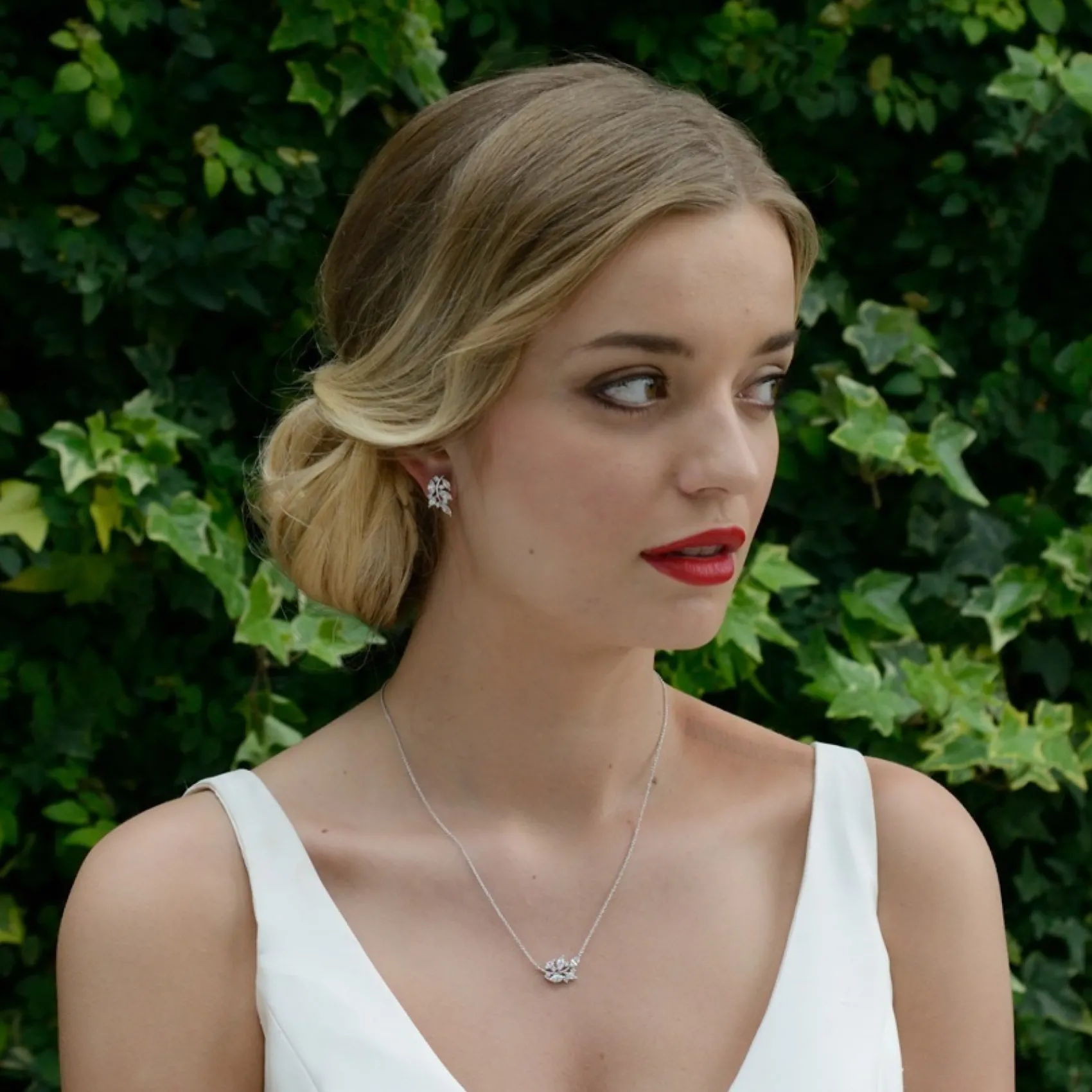 Ivory & Co Silver Prom Jewellery | Prom Necklaces*Ivory and Co Cypress Vine of Leaves Pendant Necklace