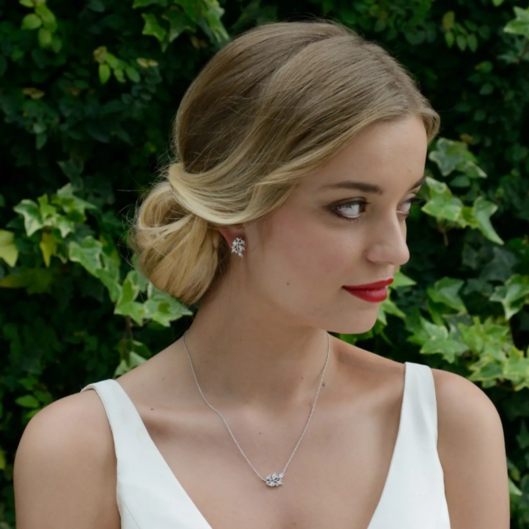 Ivory & Co Silver Prom Jewellery | Prom Necklaces*Ivory and Co Cypress Vine of Leaves Pendant Necklace