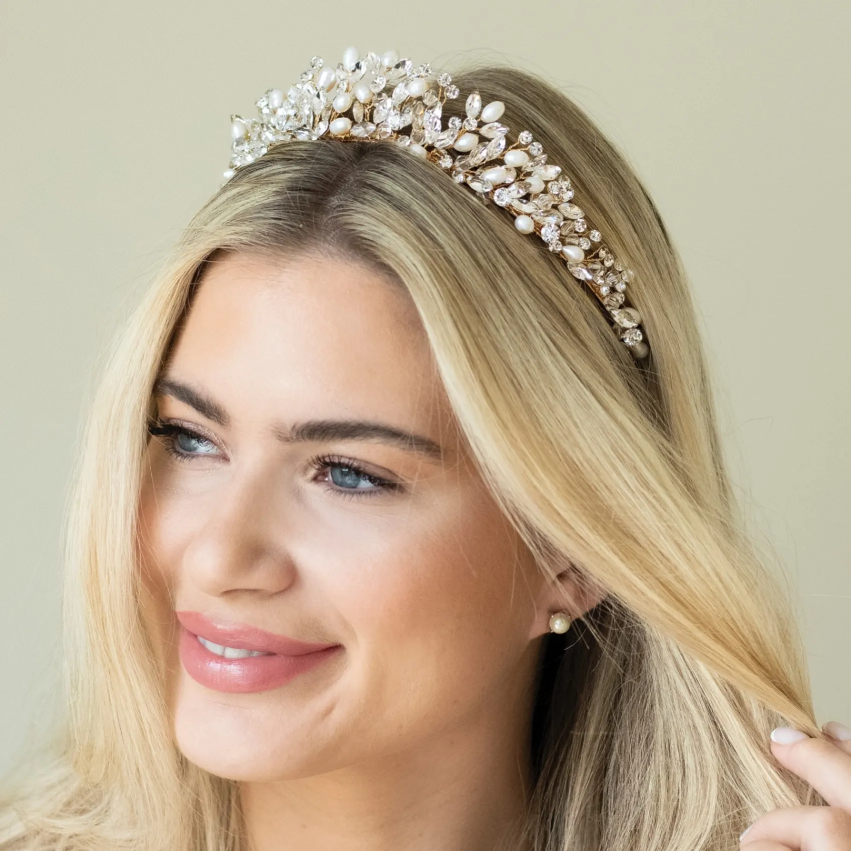 Ivory & Co Pearl Hair Accessories | Gold Hair Accessories*Ivory and Co Embrace Gold Crystal and Freshwater Pearl Tiara Ivory/ Gold