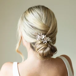 Ivory & Co Bridesmaid Gifts | Bride Gifts*Ivory and Co Gardenia Gold Dainty Crystal and Pearl Floral Hair Clip