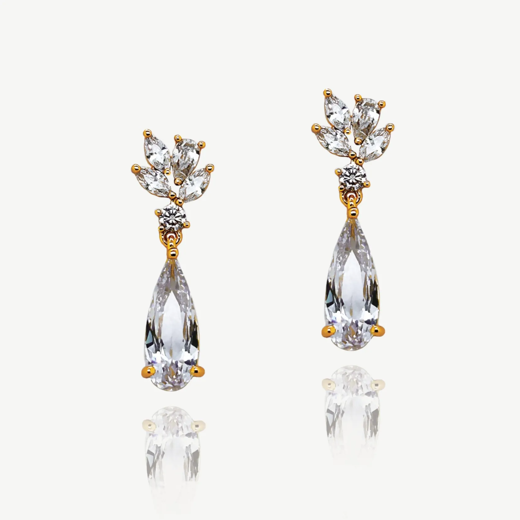 Ivory & Co Silver Prom Jewellery | Prom Earrings*Ivory and Co Harrogate Silver Crystal Teardrop Earrings