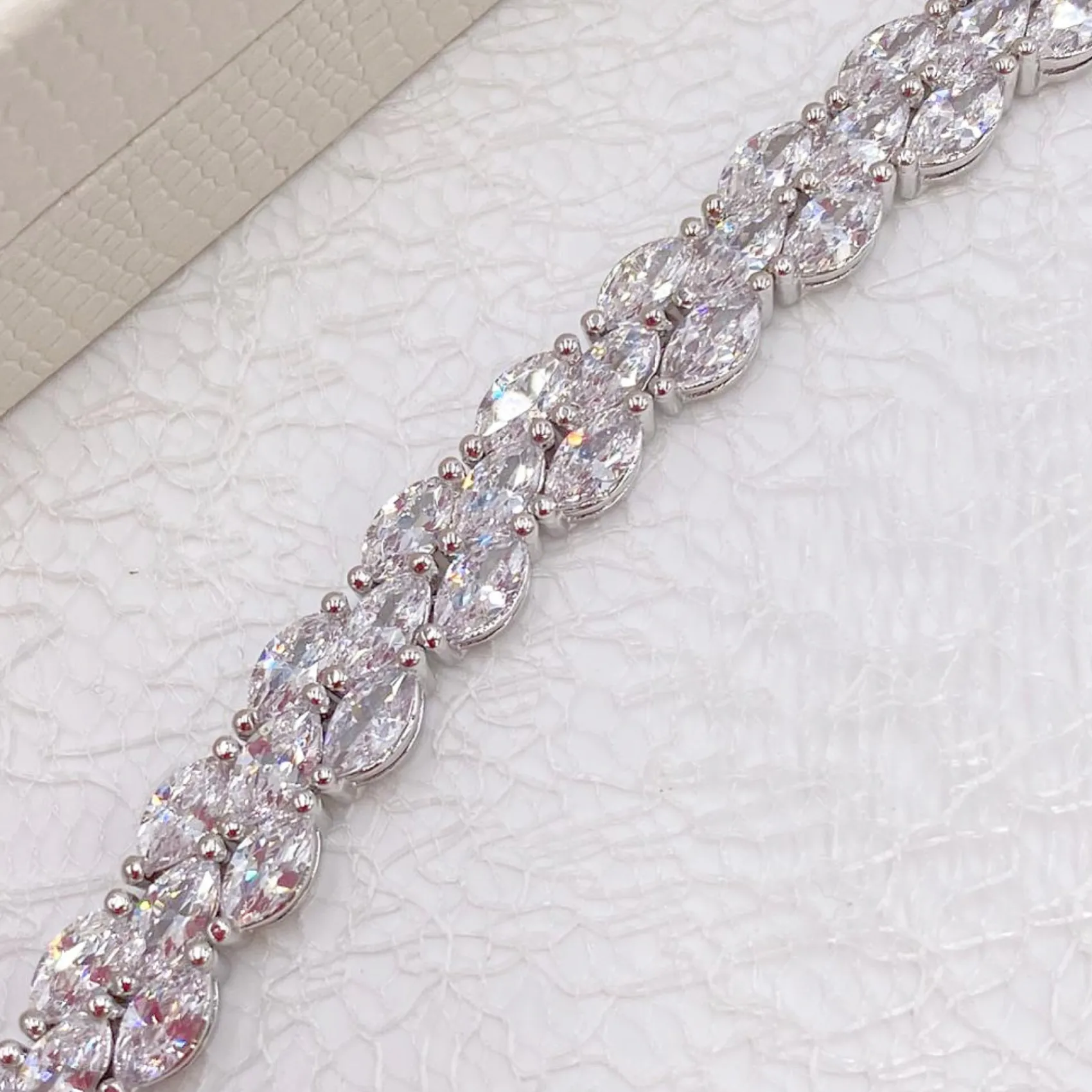 Ivory & Co Bride Gifts | Vintage Jewellery*Ivory and Co Lincoln Cubic Zirconia Wedding Bracelet