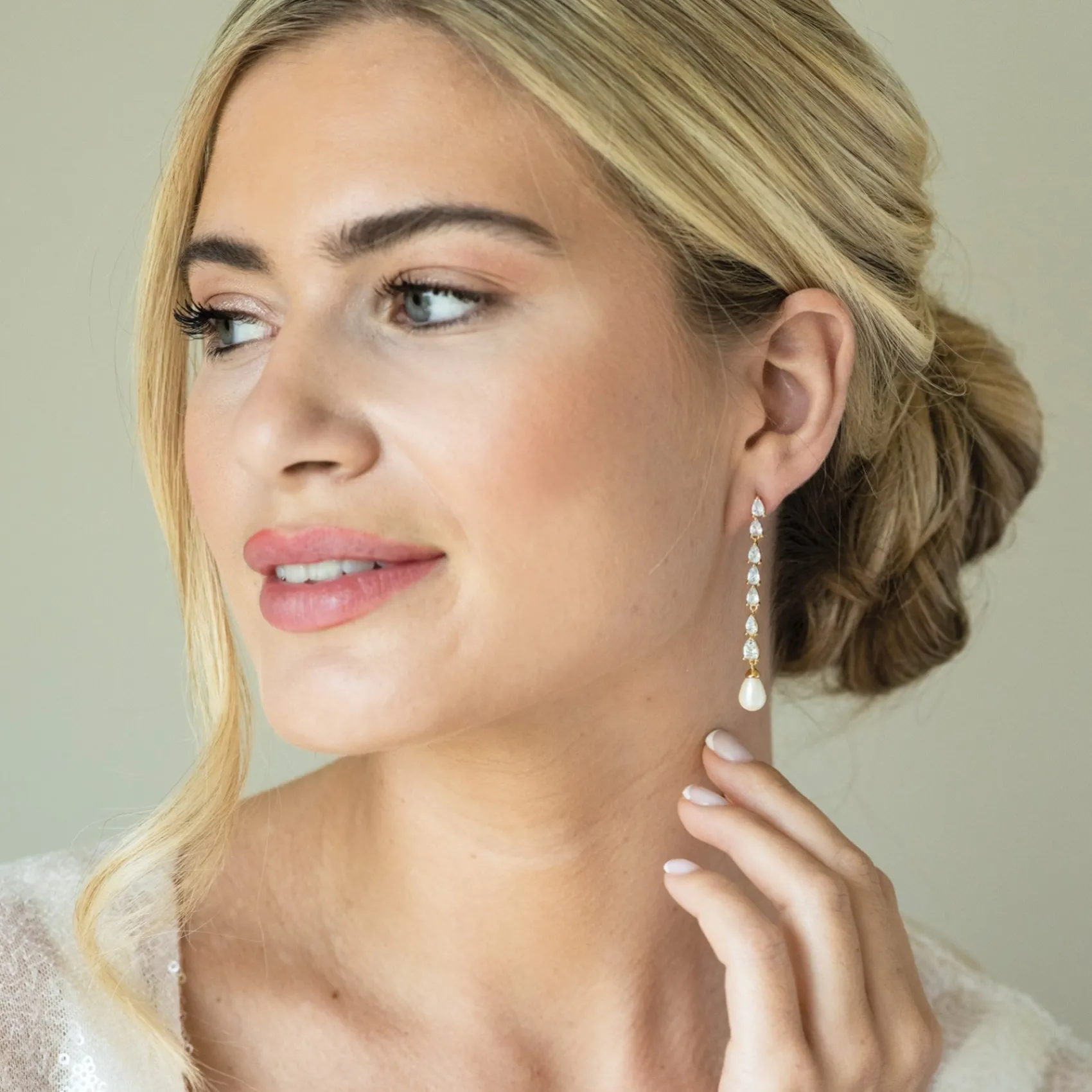 Ivory & Co Pearl Jewellery | Gold Wedding Jewellery*Ivory and Co Melbourne Gold Crystal Long Pearl Drop Earrings