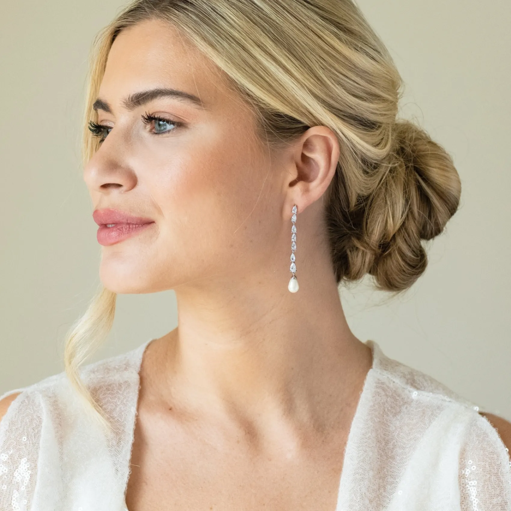 Ivory & Co Pearl Jewellery | Silver Wedding Jewellery*Ivory and Co Melbourne Silver Crystal Long Pearl Drop Earrings