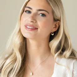 Ivory & Co Bridesmaid Gifts | Pearl Jewellery*Ivory and Co Memphis Gold Hanging Pearl Earrings
