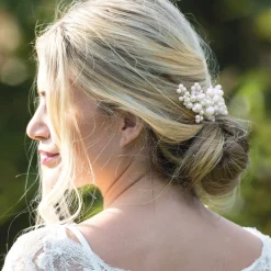 Ivory & Co Bridesmaid Gifts | Bride Gifts*Ivory and Co Pearl Blossom Statement Pearl Cluster Hair Clip
