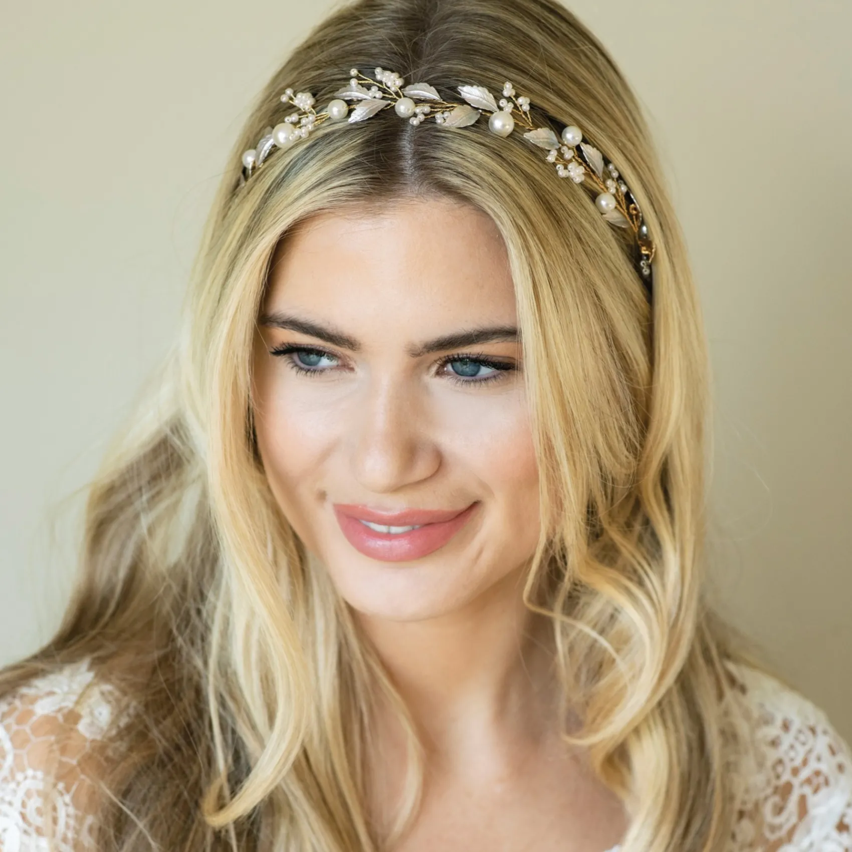 Ivory & Co Pearl Hair Accessories | Gold Hair Accessories*Ivory and Co Skylark Gold Leaves and Pearl Hair Vine