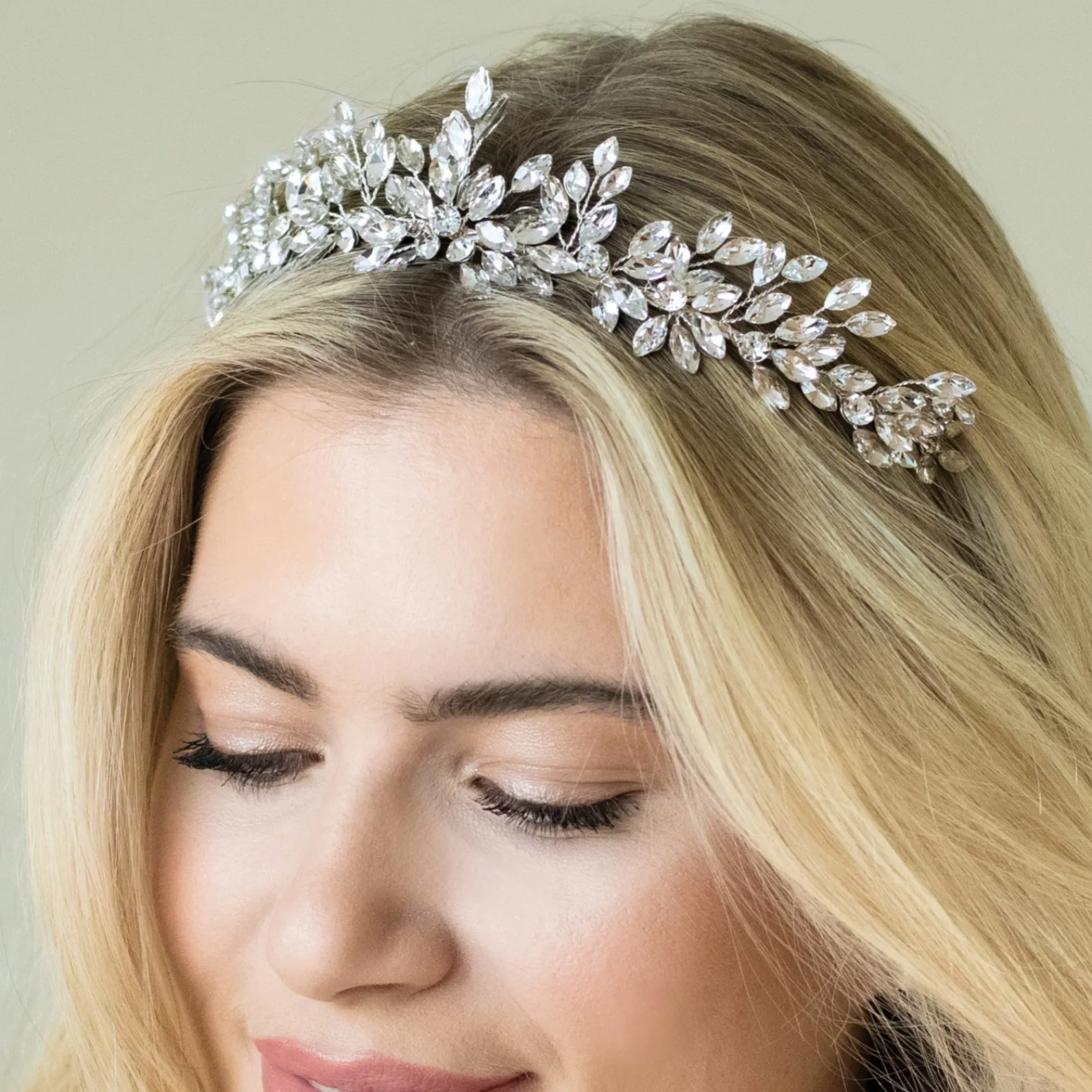 Ivory & Co Crystal Hair Accessories | Silver Hair Accessories*Ivory and Co Winterstar Sparkling Crystal Starburst Tiara