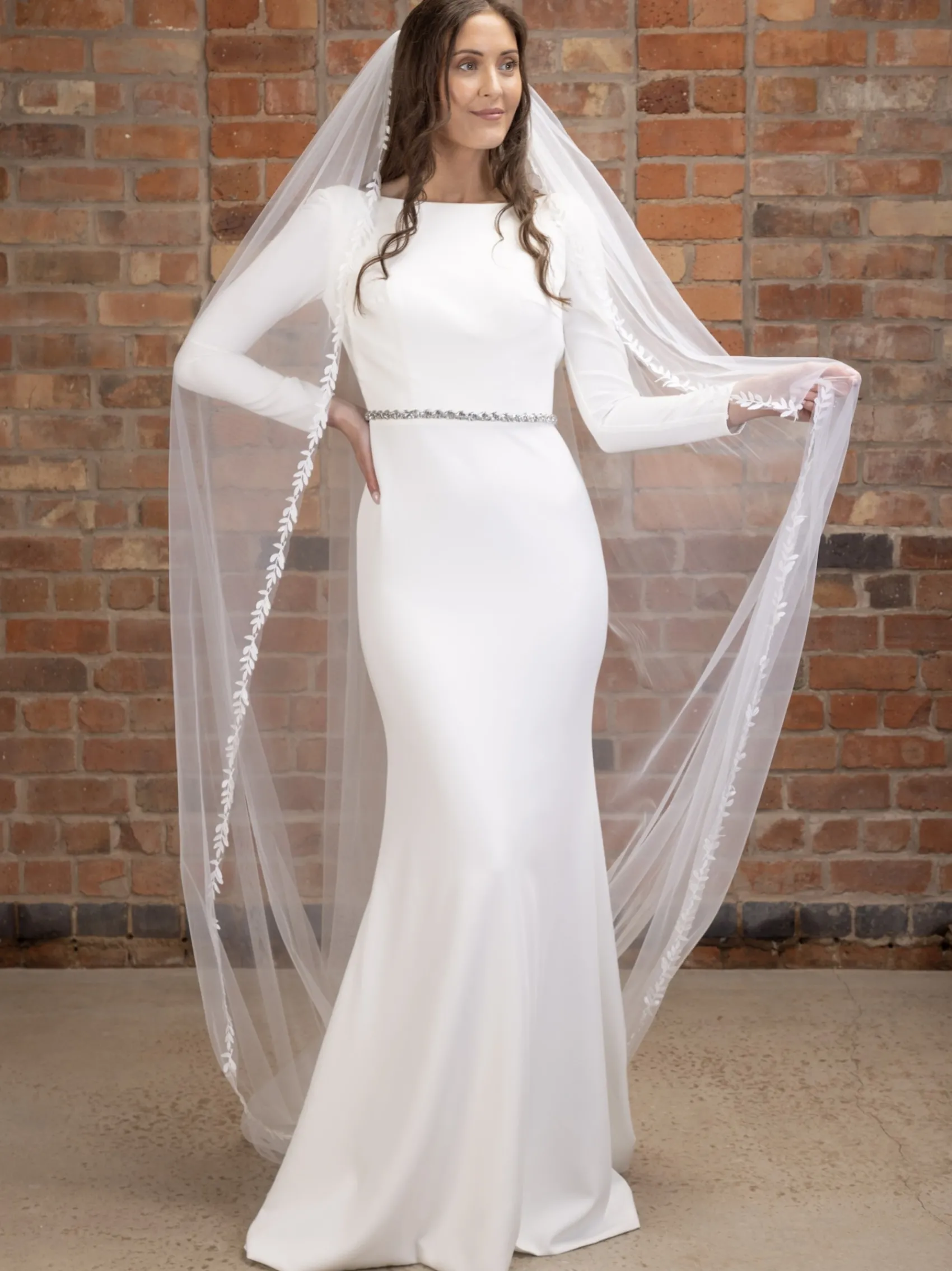 Perfect Bridal Single Tier Veils | Chapel Length & Cathedral Veils*Single Tier Cathedral Veil with Lace Leaf Embroidery Ivory