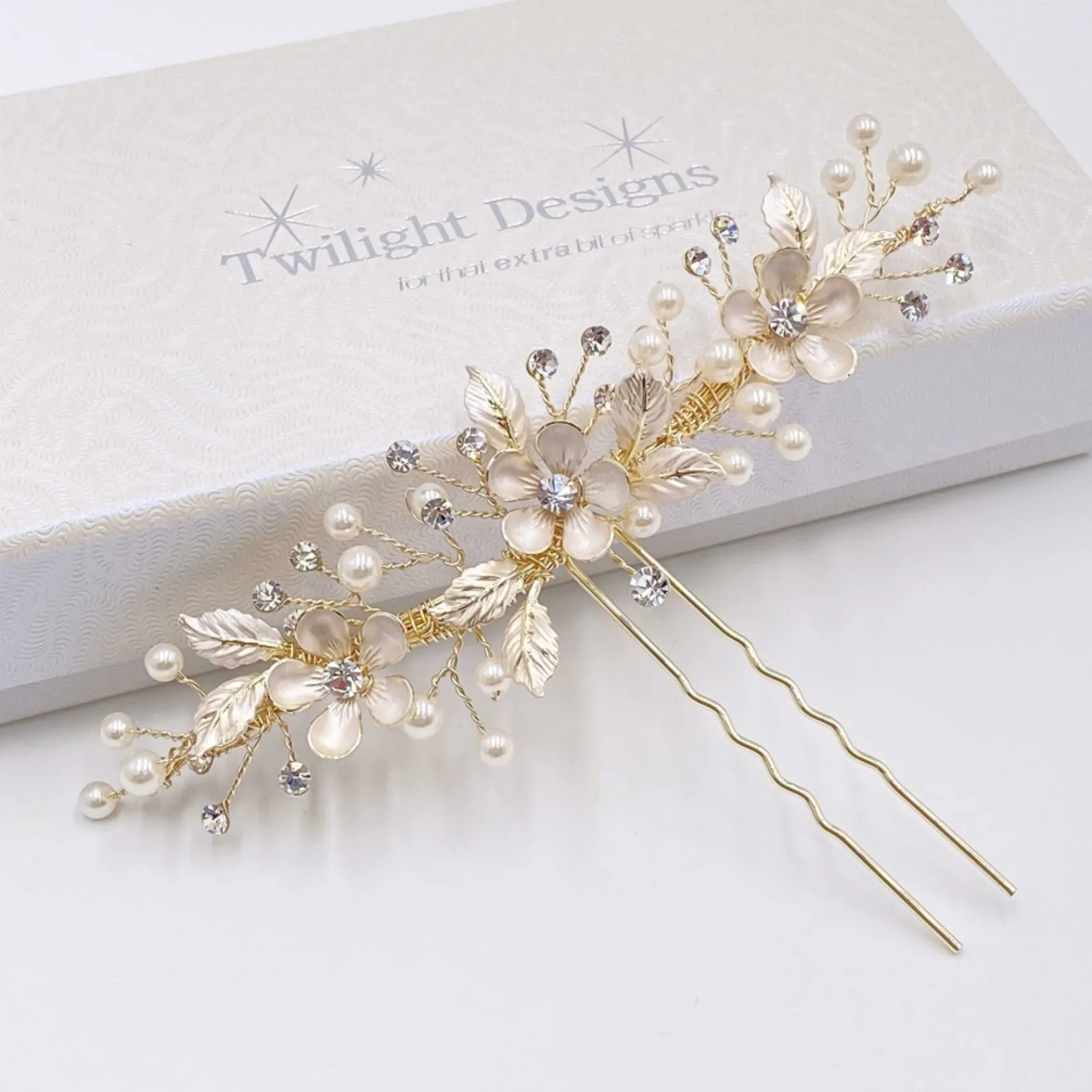 Twilight Designs Pearl Hair Accessories | Gold Hair Accessories*Jen Gold Flowers and Leaves Hair Pin Ivory/ Gold