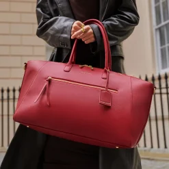 Katie Loxton Honeymoon Gifts | Weekend Bags*Chelsea Weekend Holdall Duffle Bag Garnet Red