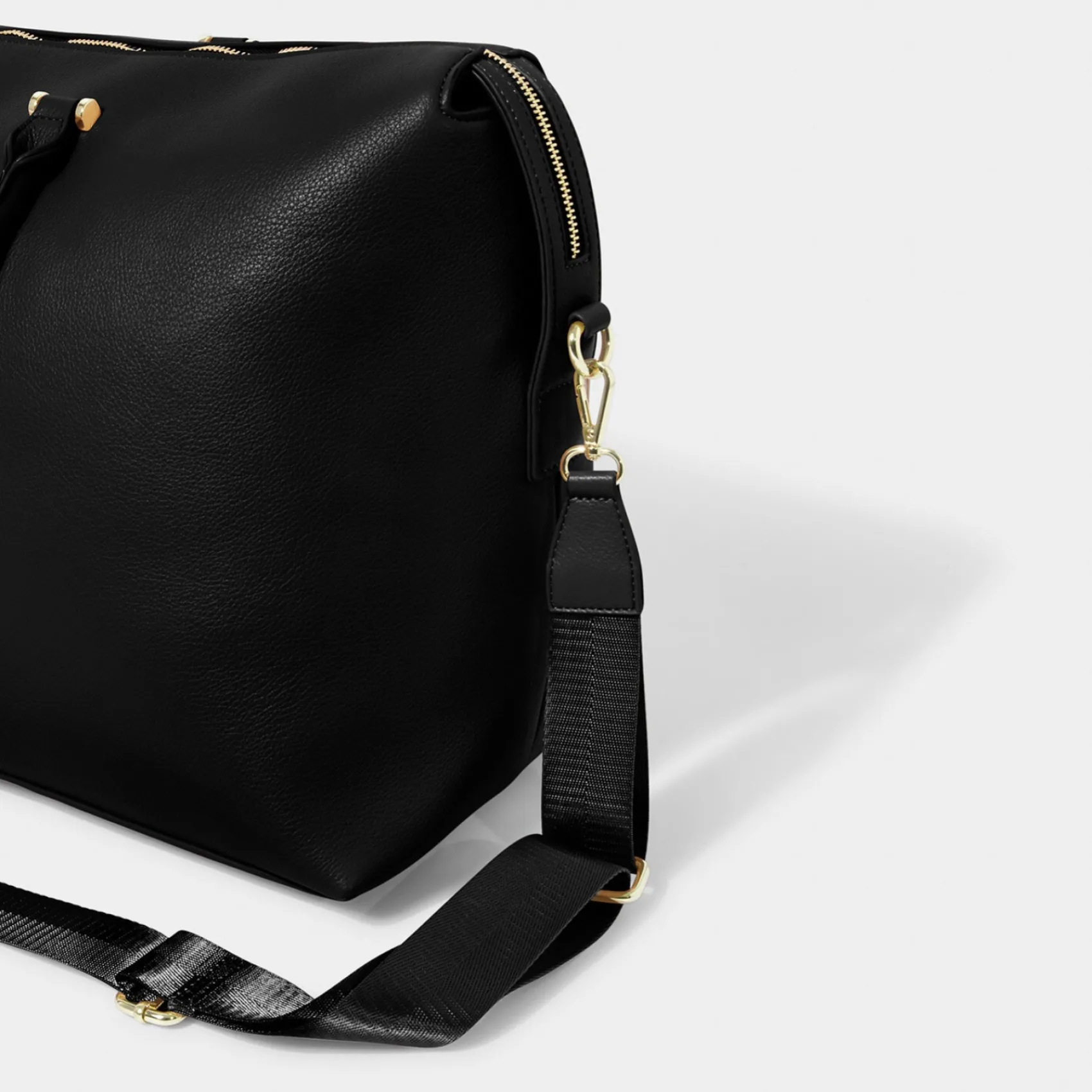 Katie Loxton Honeymoon Gifts | Bride Gifts*Kensington Weekend Holdall Duffle Bag Black