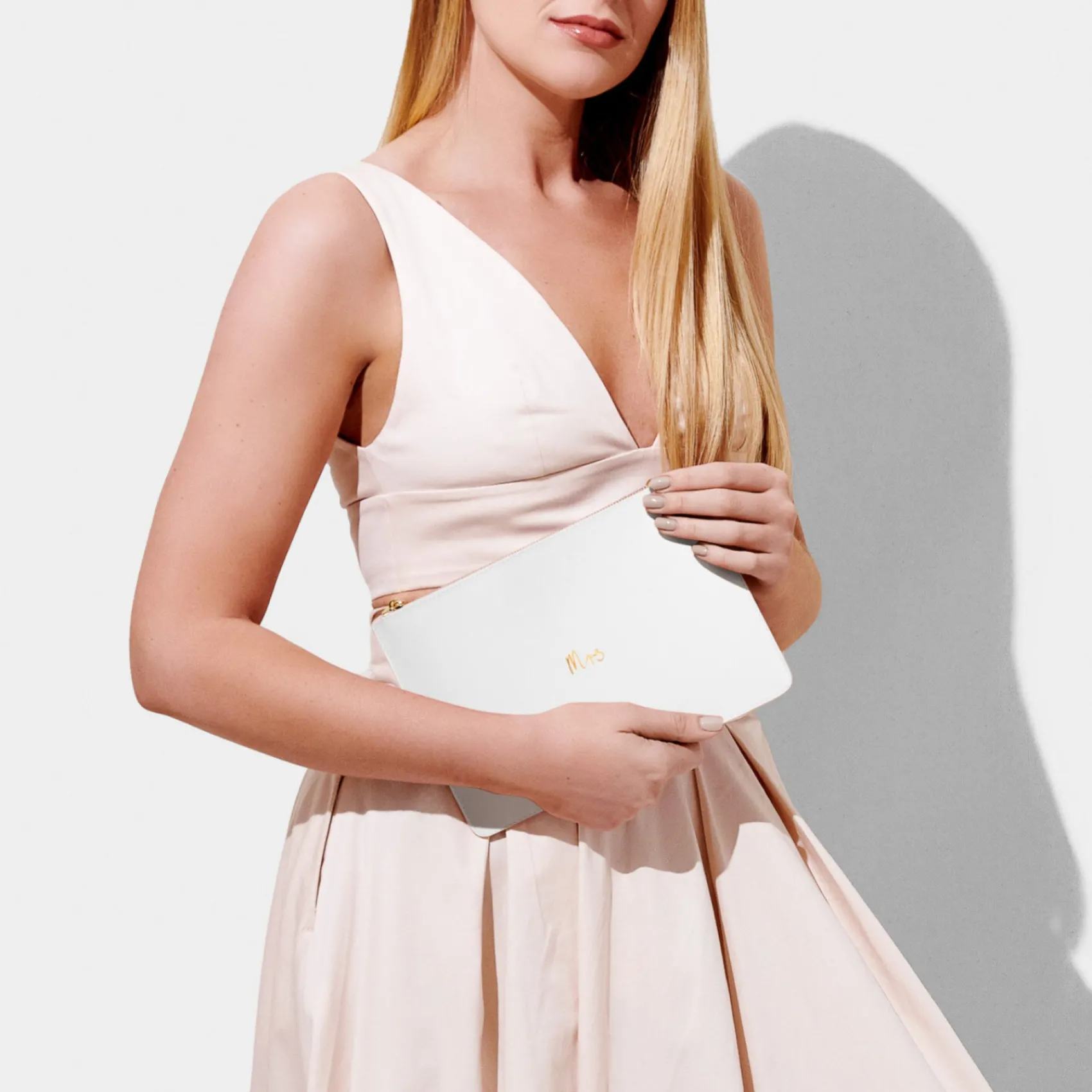 Katie Loxton Sentiment Pouches | Honeymoon Gifts*'Mrs' Perfect Pouch White