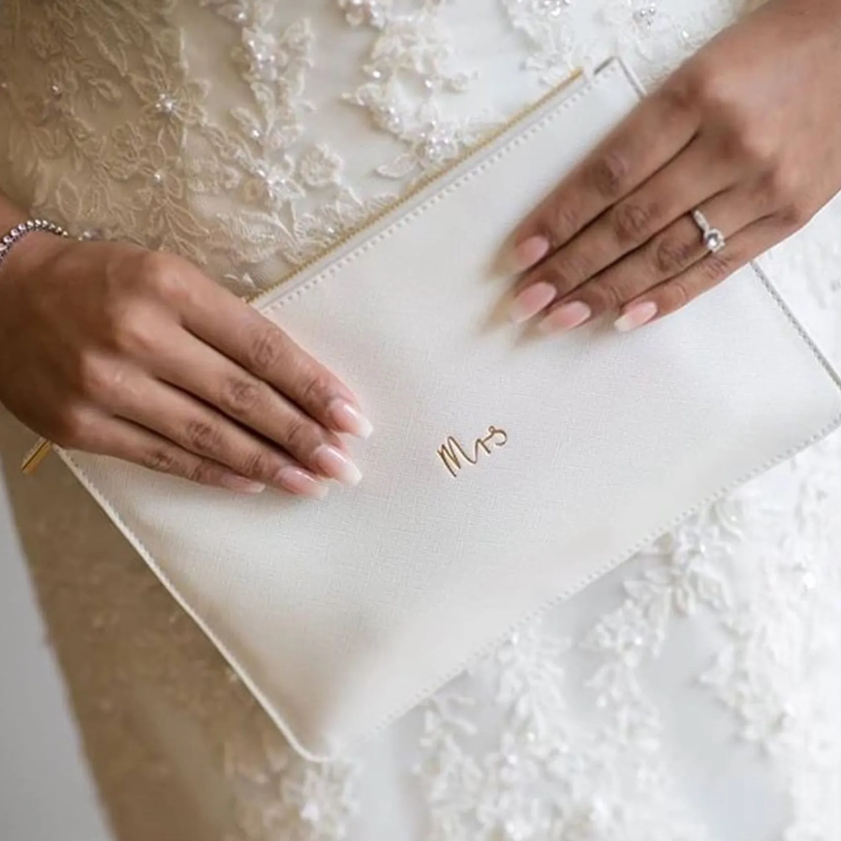 Katie Loxton Sentiment Pouches | Honeymoon Gifts*'Mrs' Perfect Pouch White