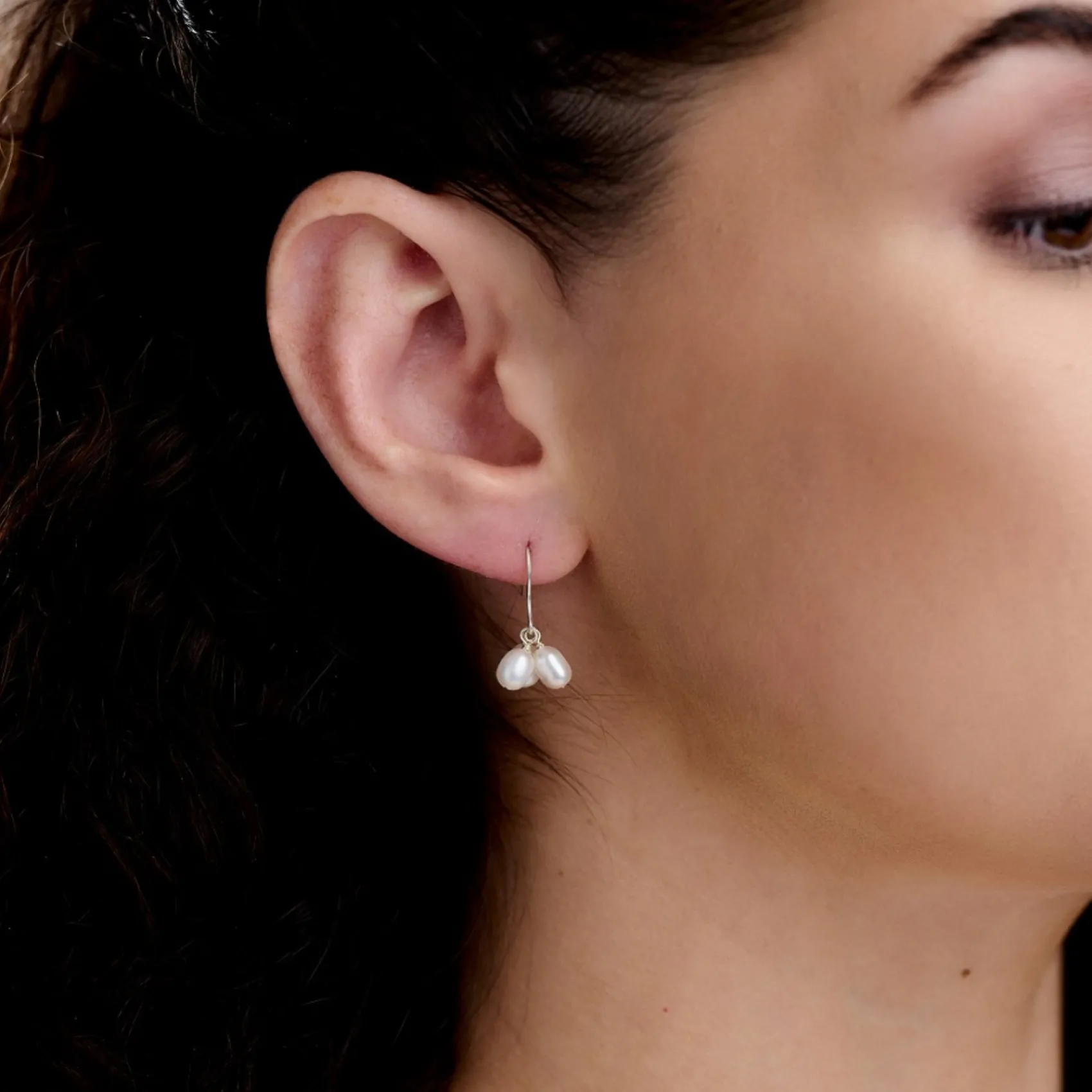 Lace & Favour Pearl Jewellery | Bridesmaid Jewellery*Kelani Freshwater Pearl Cluster Earrings Ivory/ Silver