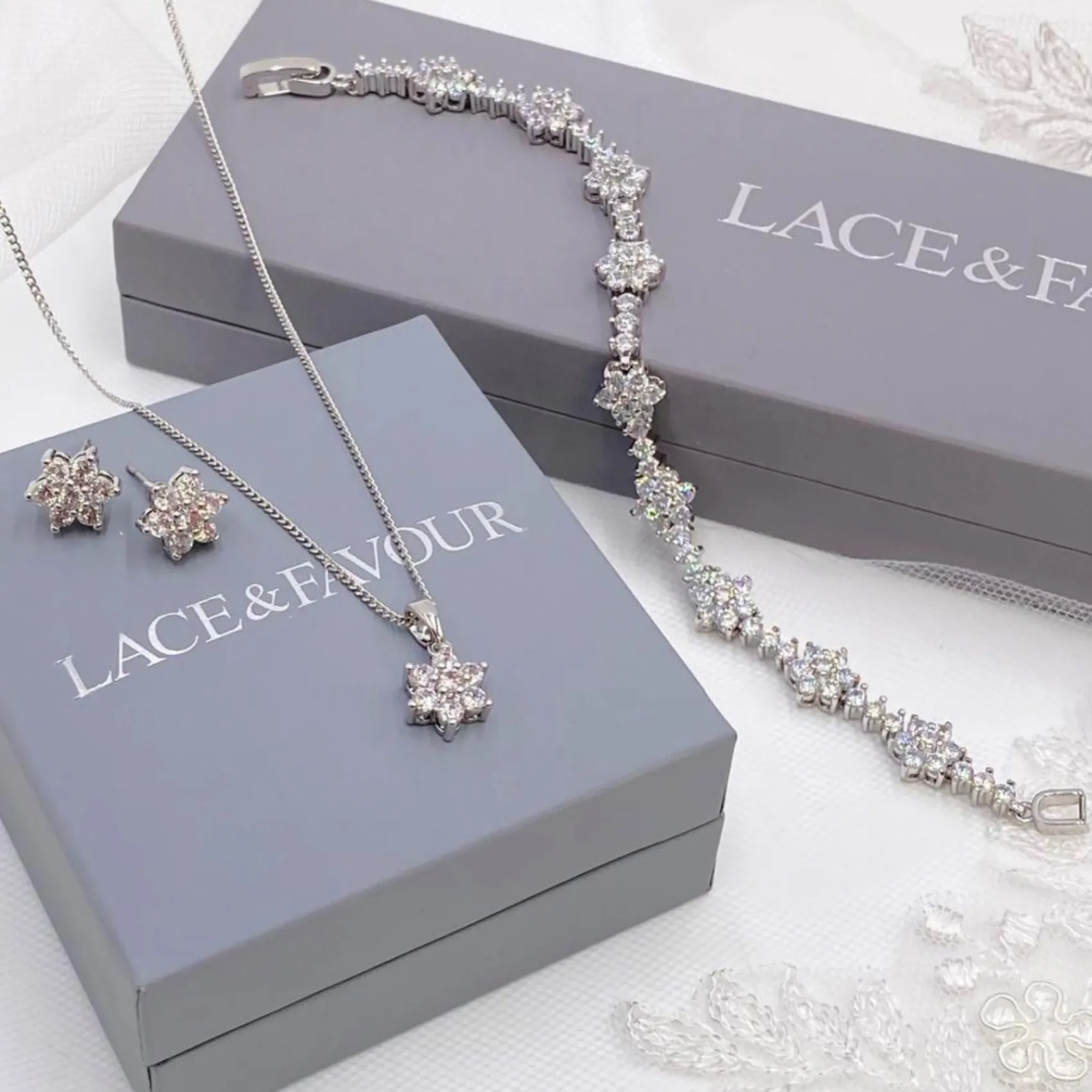 Lace & Favour Silver Prom Jewellery | Prom Jewellery Sets*Lanesborough Floral Crystal Stud Earring and Pendant Jewellery Set Silver