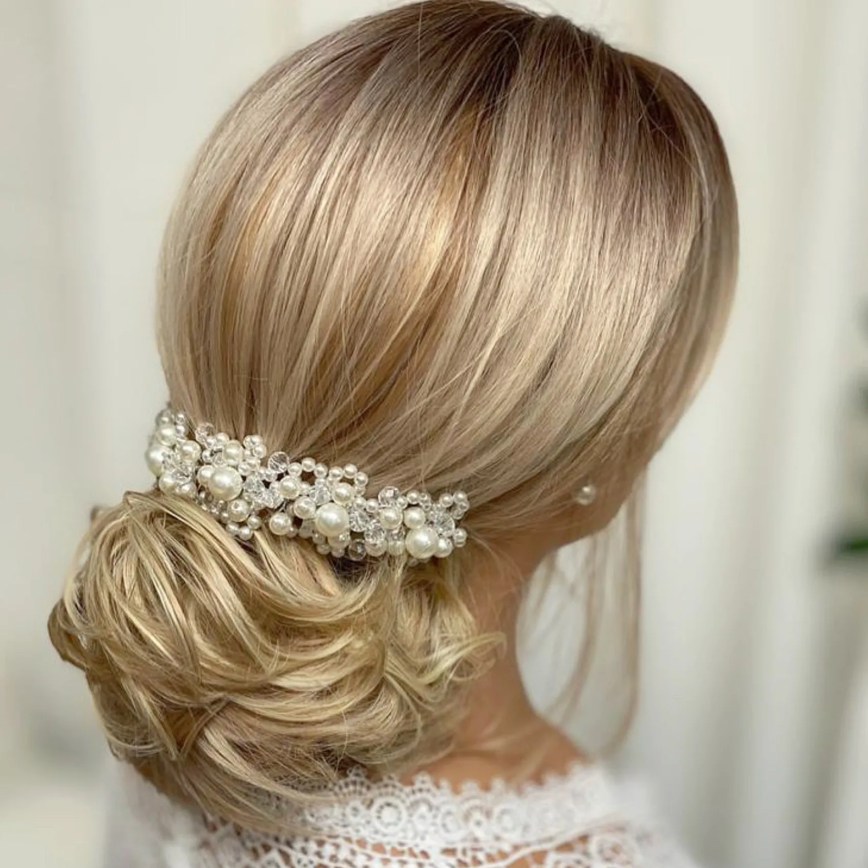 Lace & Favour Pearl Hair Accessories | Silver Hair Accessories*Laura Statement Pearl Bridal Headpiece Ivory/ Silver