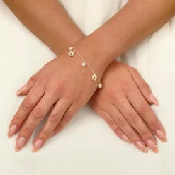 Lace & Favour Bridesmaid Gifts | Pearl Jewellery*Lavinia Freshwater Pearl Drop Chain Bracelet Ivory/ Silver