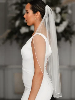 Linzi Jay Single Tier Veils | Chapel Length & Cathedral Veils*Single Tier Diamante Edge Bridal Veil | LA930 Ivory