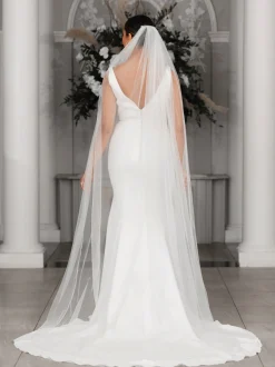 Linzi Jay Single Tier Veils | Chapel Length & Cathedral Veils*Single Tier Diamante Edge Bridal Veil | LA930 Ivory