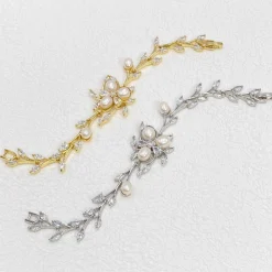 Lace & Favour Bride Gifts | Pearl Jewellery*Lola Freshwater Pearl and Crystal Leaves Wedding Bracelet (Silver)