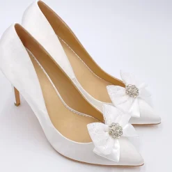 Lace & Favour Bride Gifts | Shoe Jewellery*Lulu Embellished Lace and Satin Bow Shoe Clips