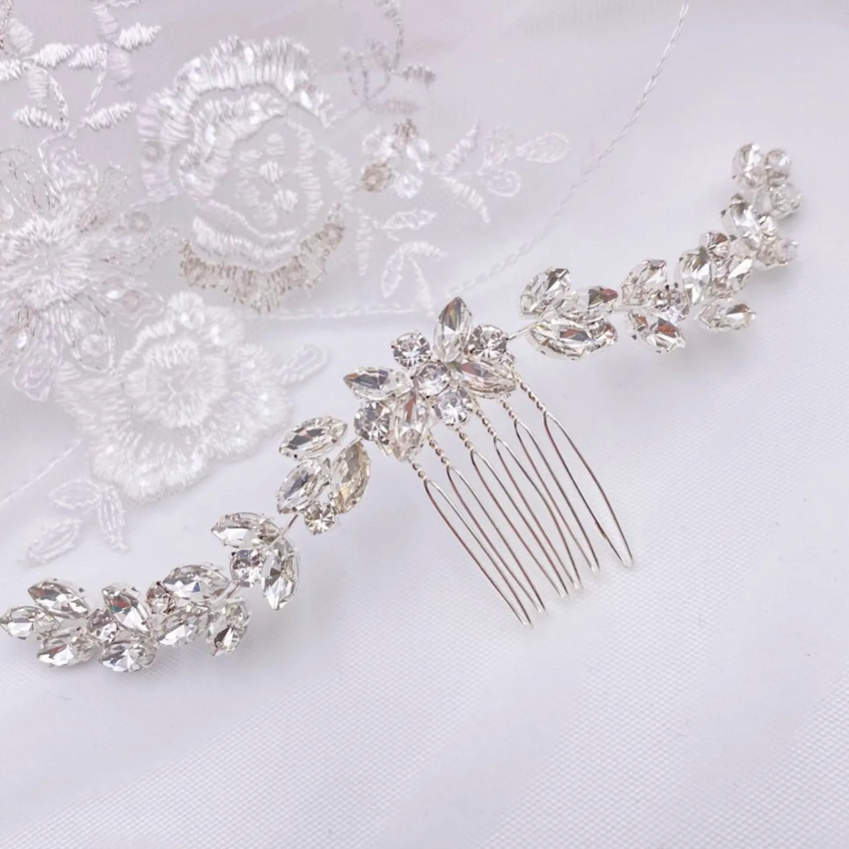 Lace & Favour Prom Hair Clips & Combs | Bridesmaid Gifts*Luna Small Crystal Embellished Wedding Hair Comb Silver