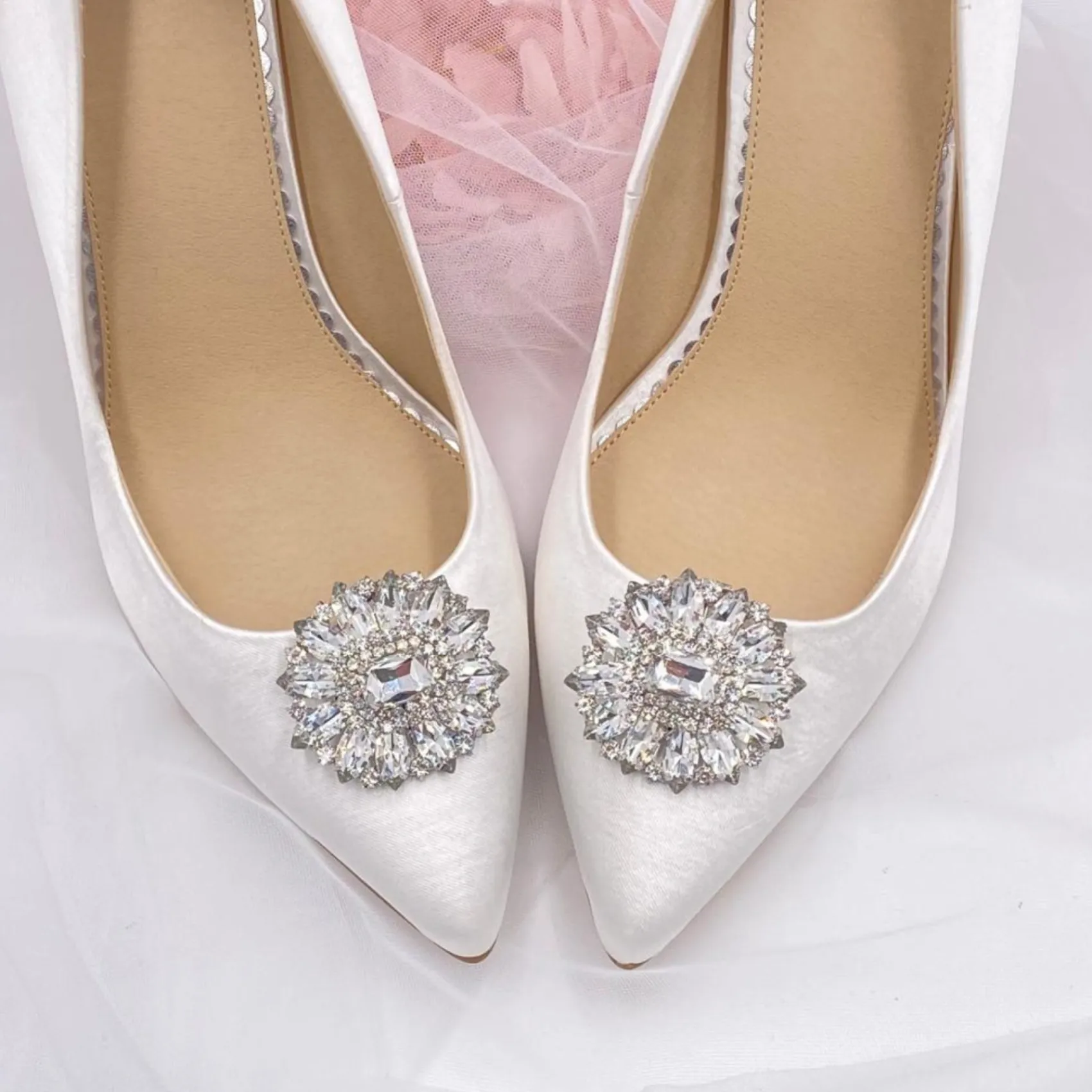 Lace & Favour Bride Gifts | Shoe Jewellery*Miracle Statement Crystal Shoe Clips