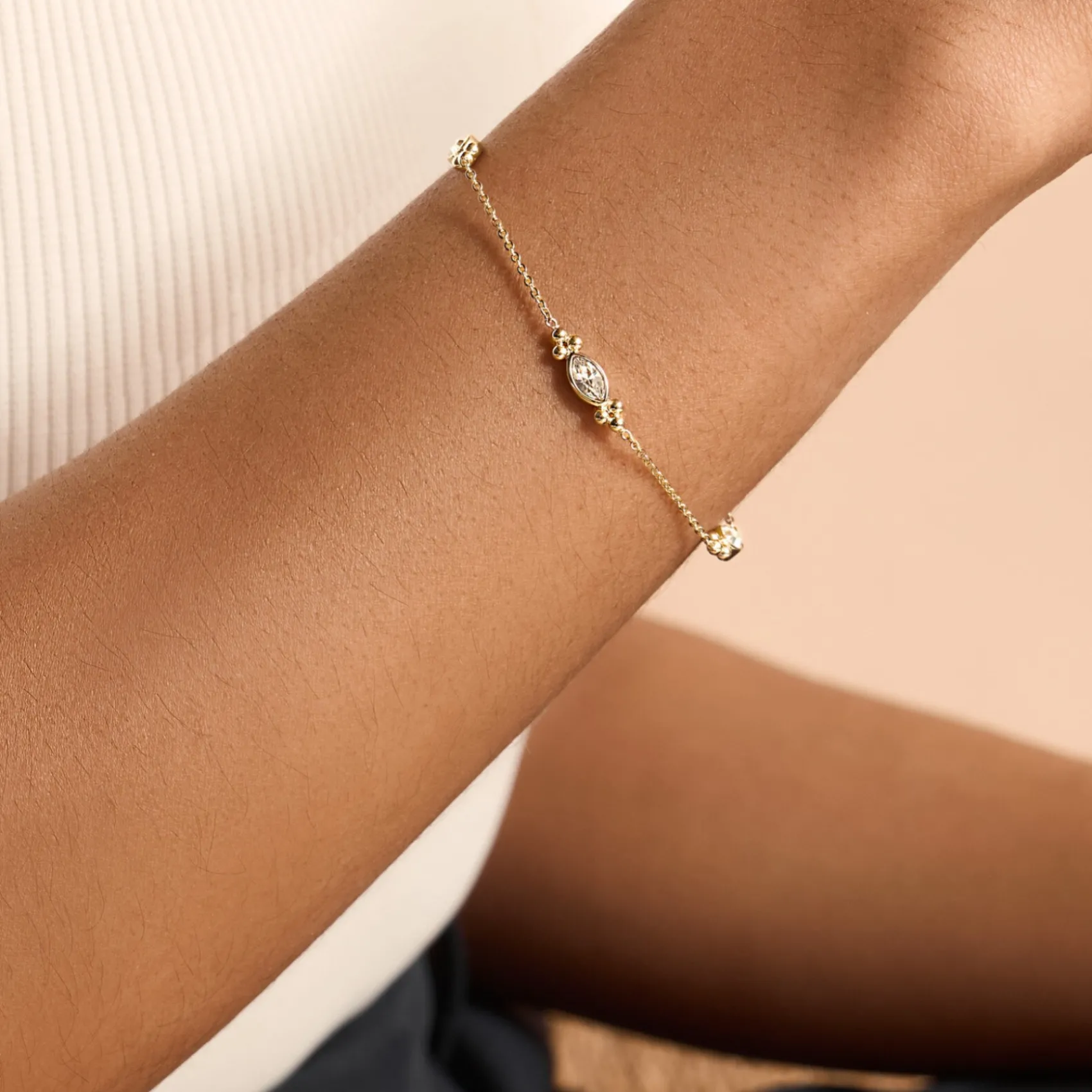 Olivia Burton Women's Jewellery | Honeymoon Gifts*Dainty Gold Plated Crystal Bracelet