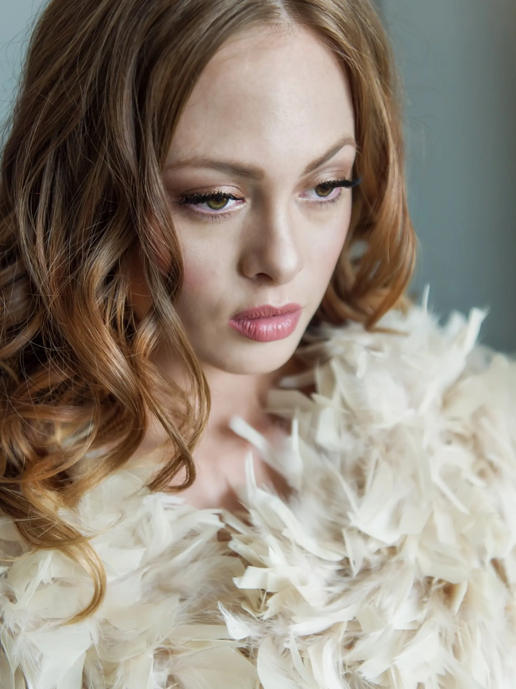 Beverly Hills Feather Stoles & Shrugs | Wedding Capes & Wraps*Olivia Ruffle Feather Bridal Stole Champagne