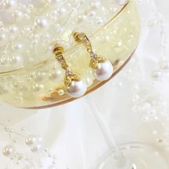 Lace & Favour Gold Wedding Jewellery | Pearl Jewellery*Opulence Pearl Wedding Earrings (Gold) Ivory/ Gold
