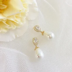 Lace & Favour Bridesmaid Gifts | Bride Gifts*Paloma Teardrop Pearl Wedding Earrings (Gold) Ivory/ Gold