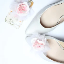 Perfect Bridal Bride Gifts | Shoe Jewellery*Apple Pink Flower Shoe Clips