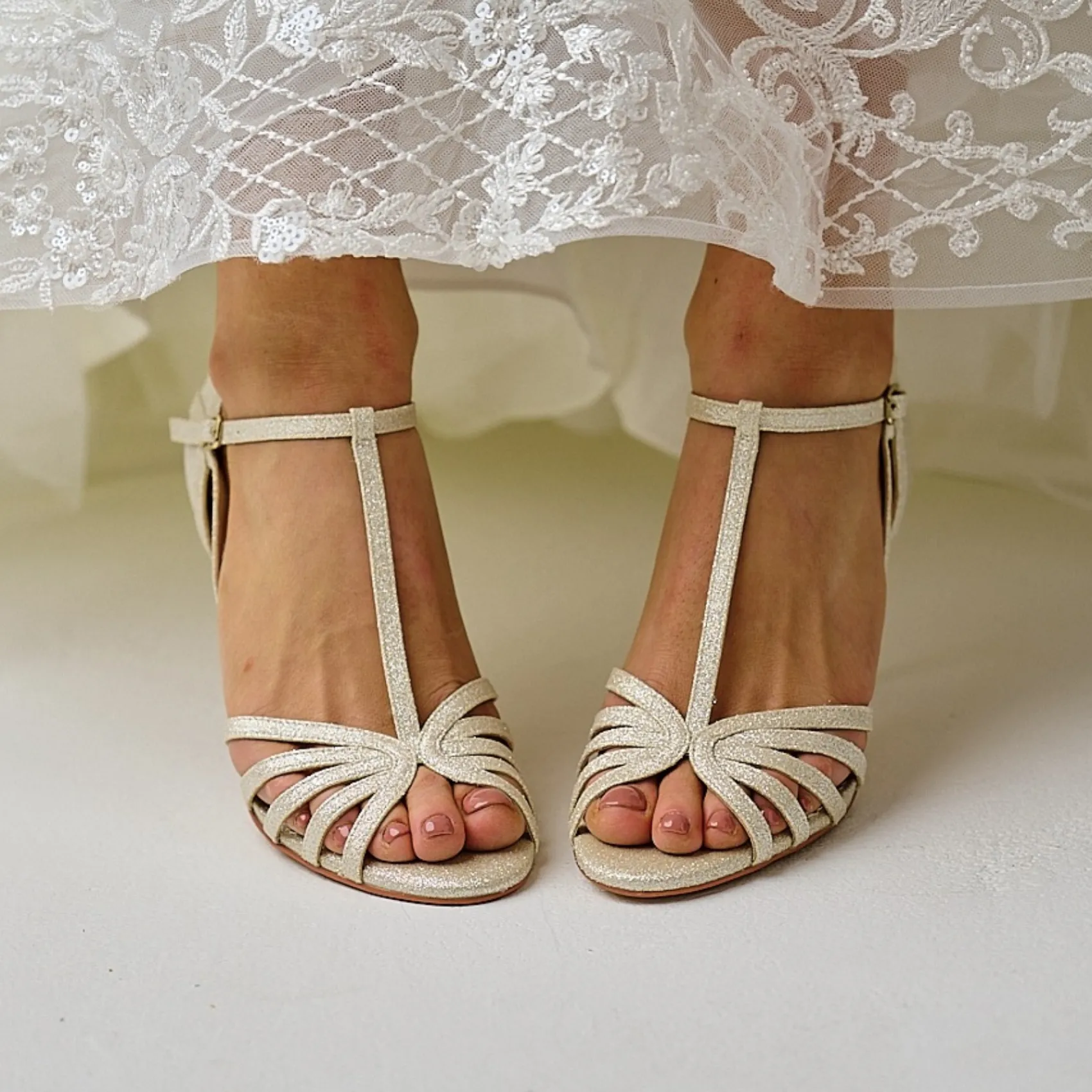 Perfect Bridal Party Shoes | Wedding Guest Shoes*Bryony Glitter Strappy T-Bar Sandals Gold