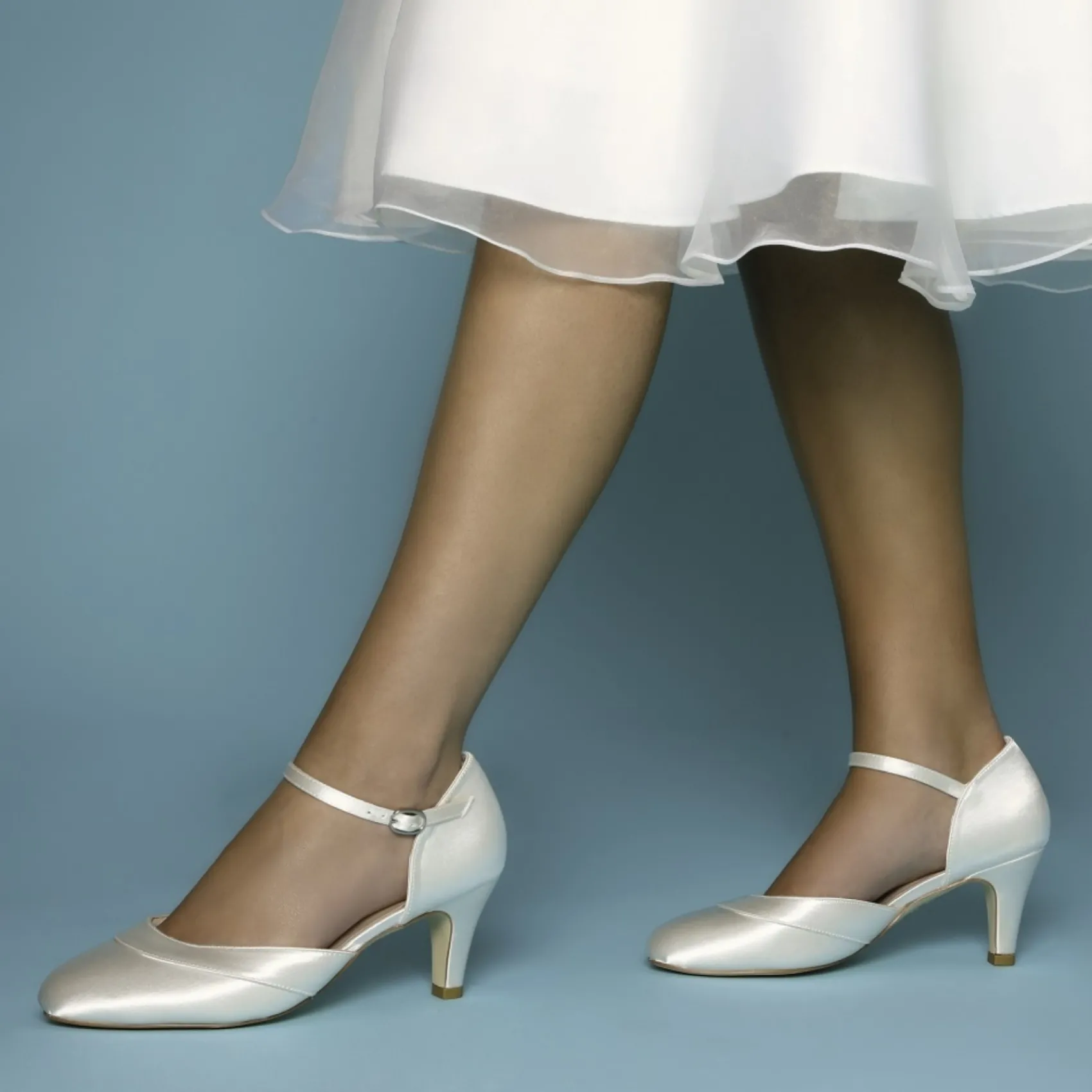 Perfect Bridal Wedding Shoes | Mid Heel*Elsa Satin Ankle Strap Wedding Shoes (Wide Fit) Ivory