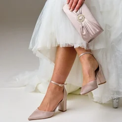 Perfect Bridal Occasion Handbags*Harlow Satin Pearl Brooch Clutch Bag Taupe