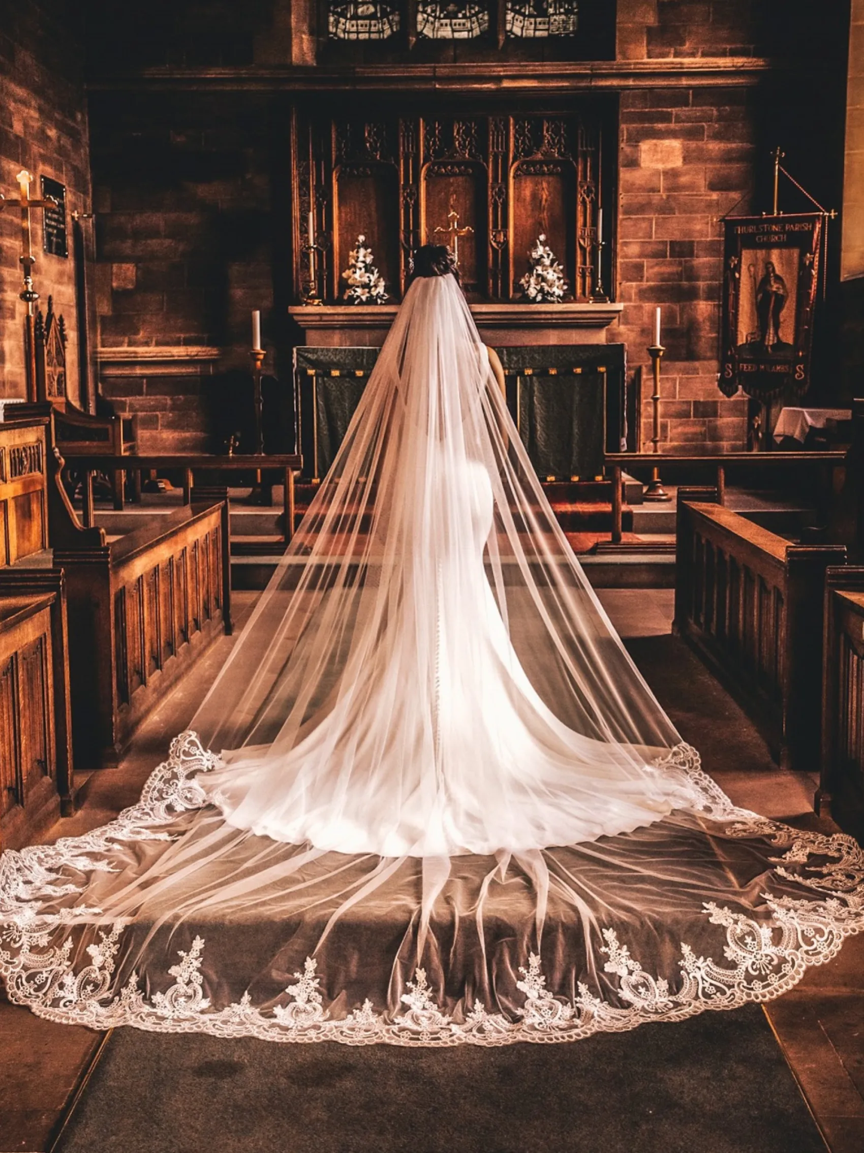 Perfect Bridal Single Tier Veils | Chapel Length & Cathedral Veils*Single Tier Cathedral Veil with Lace Train Ivory
